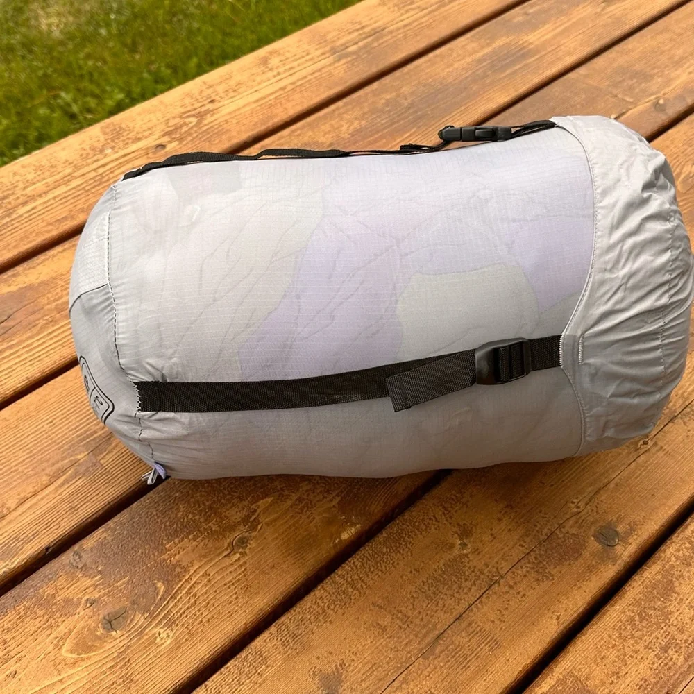 Kelty Women's Light Year XP Sleeping Bag - Picture 2 of 8